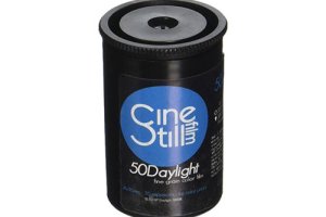 Pellicola negativa a colori CineStill 50Daylight 135-36